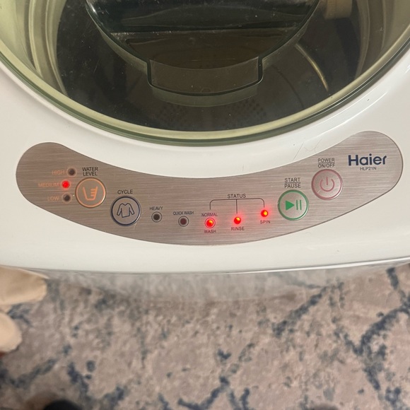 Haier Portable Washing Machine model HLP21N clothes washer Drum size 1.0Cu.ft - Picture 8 of 11